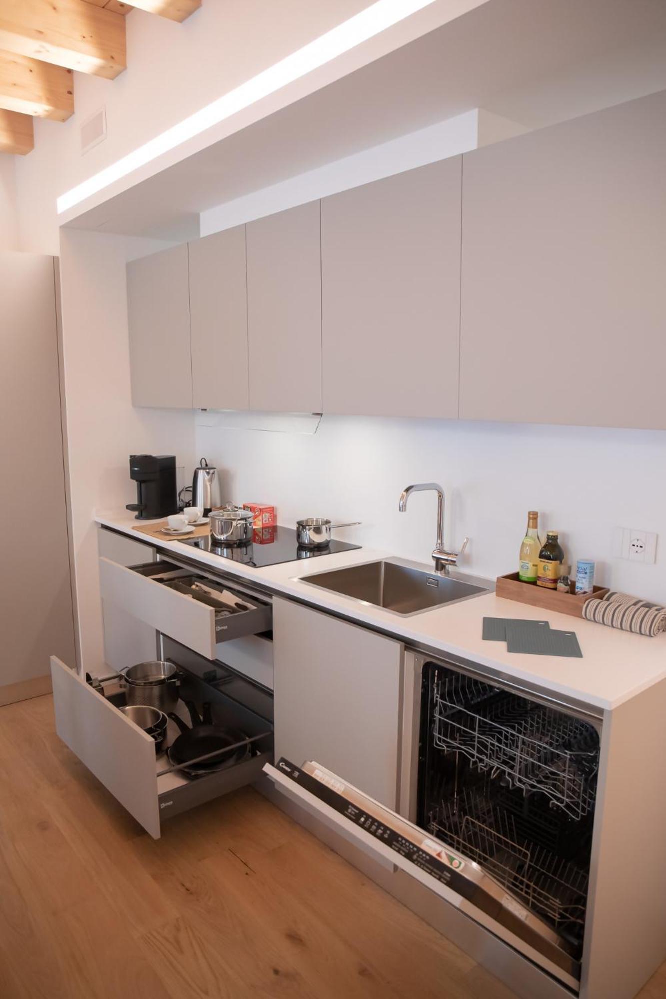 Amendola City View Apartments Suite Romantica كومو المظهر الخارجي الصورة